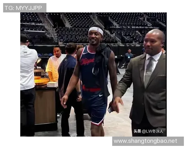 保罗怒怼泰伦卢！比尔拒打替补威胁离队，快船更衣室彻底炸锅！